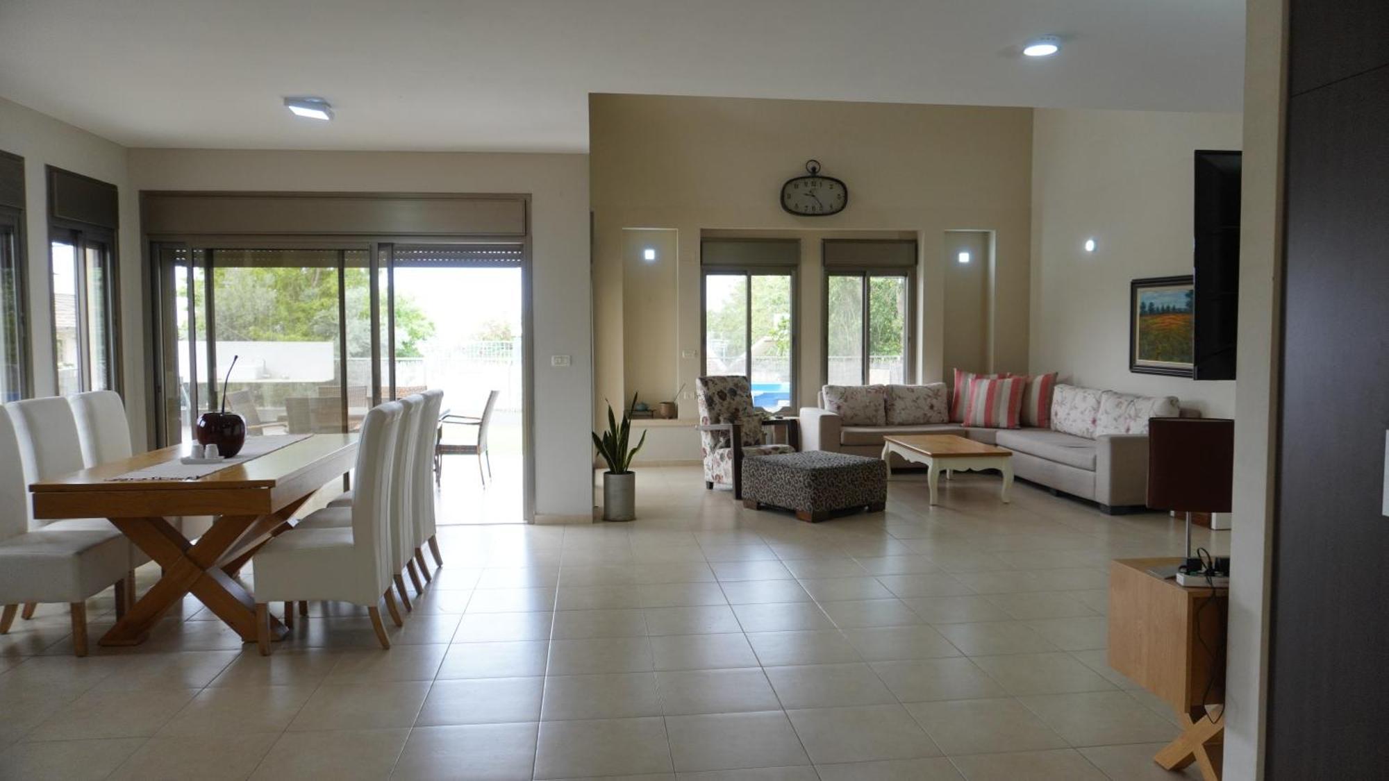 וילה על ההר Vila Poriyya Exterior foto